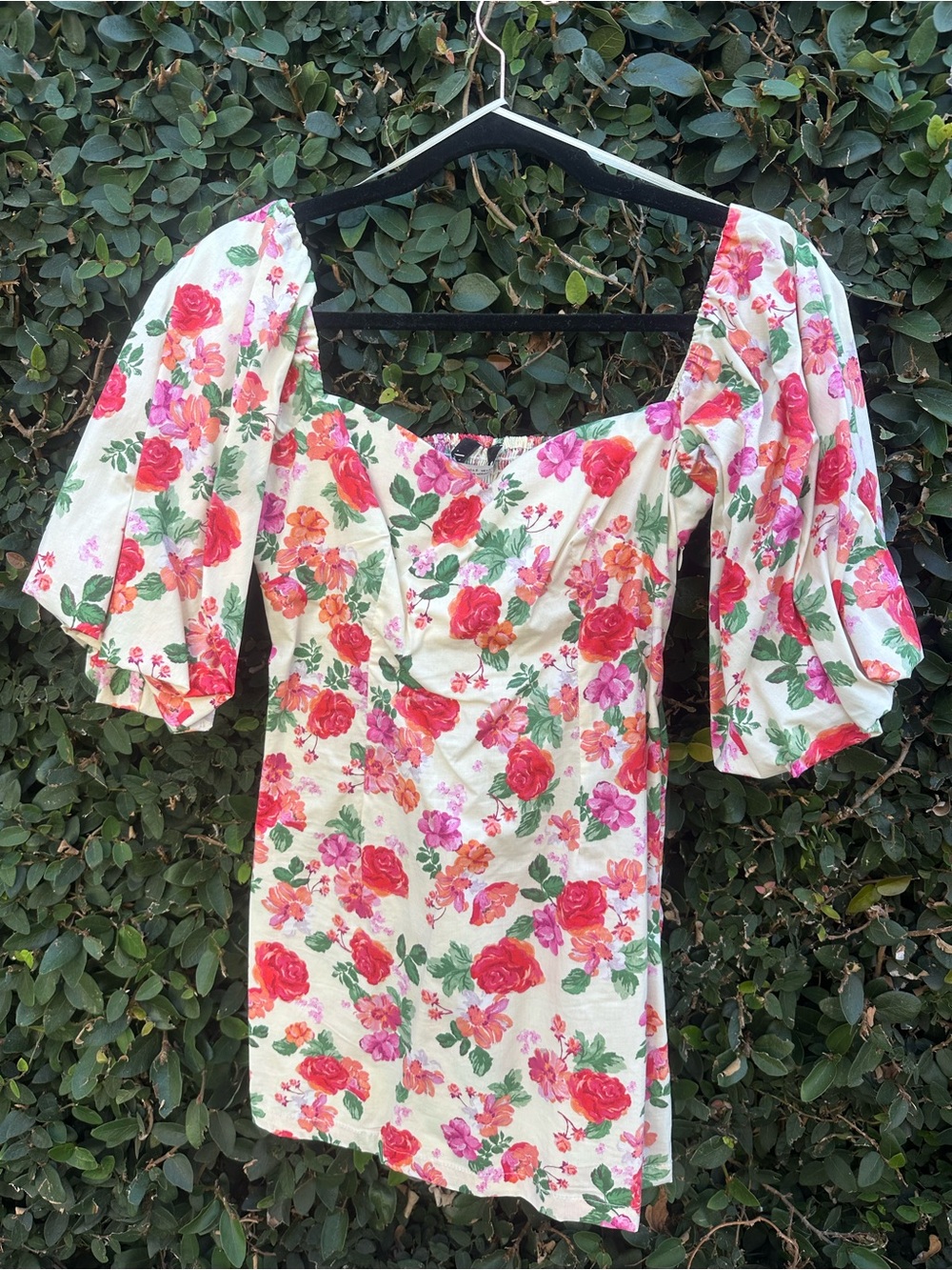 Zara Floral Puff Sleeve Mini Dress with Pink & Red Rose Print